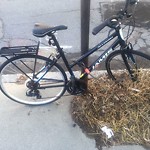 Abandoned Bike at 98–156 Brook St