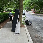 Sidewalk Obstruction at 191 Kent St