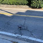 Pothole at 62–90 High St