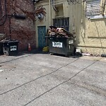 Trash/Recycling at 42.346N 71.107W