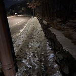 Unshoveled/Icy Sidewalk at 270–296 Newton St